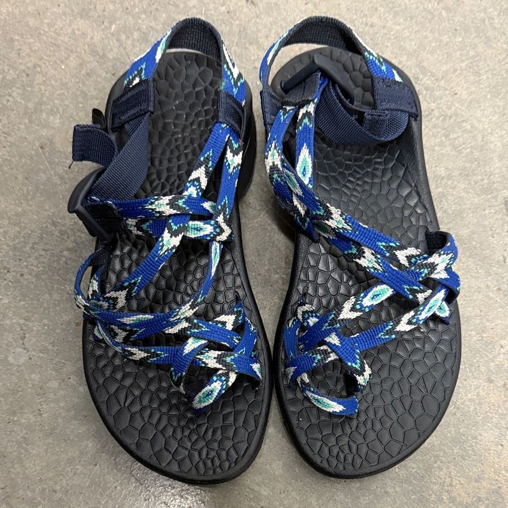 Chaco Navy and Black Geometric Sandals
